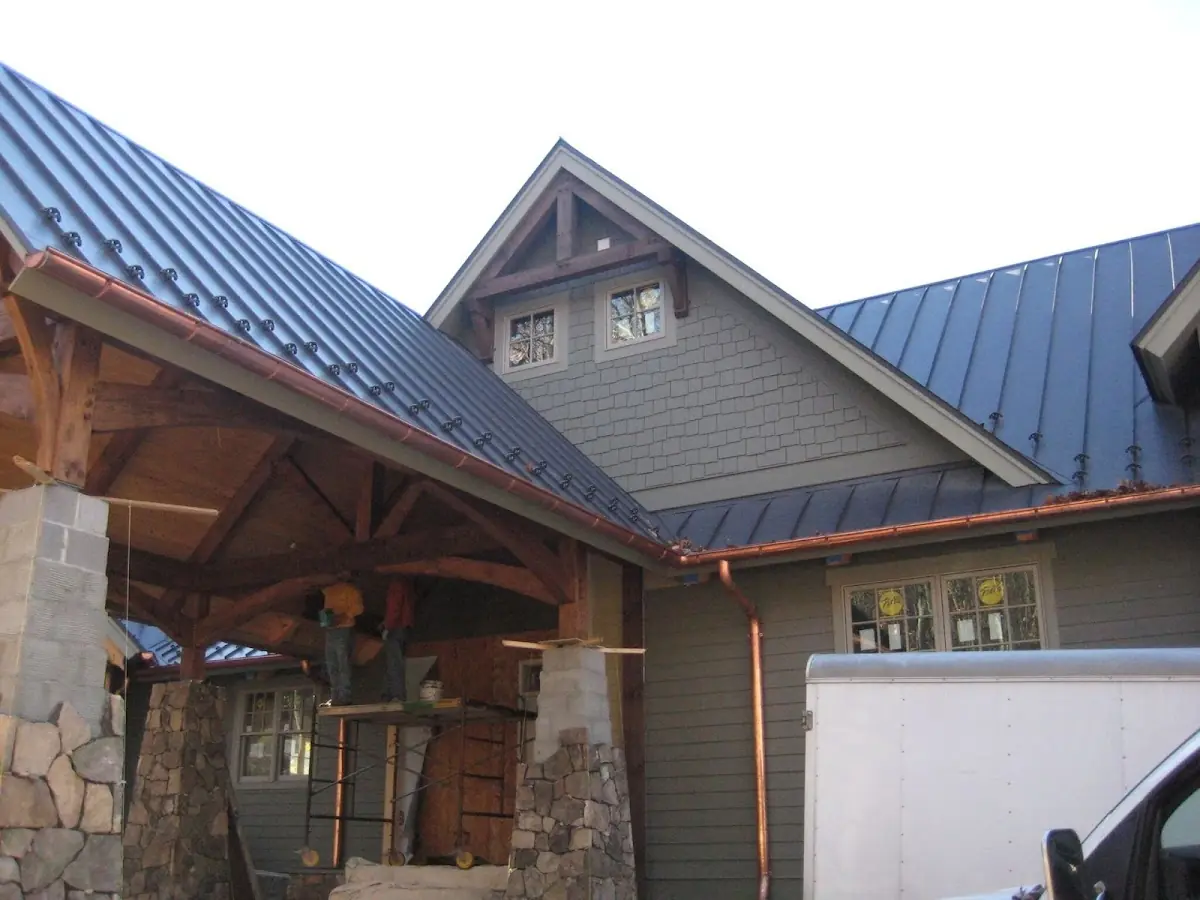 Craftsman Roofing team delivering quality roofing work in New Bethel